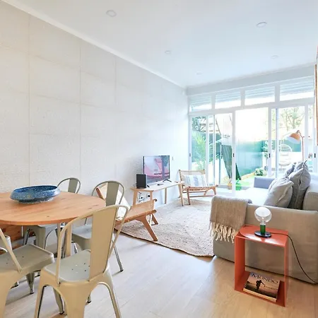 Apartamento Charming 3br W/ Patio, By Timecooler