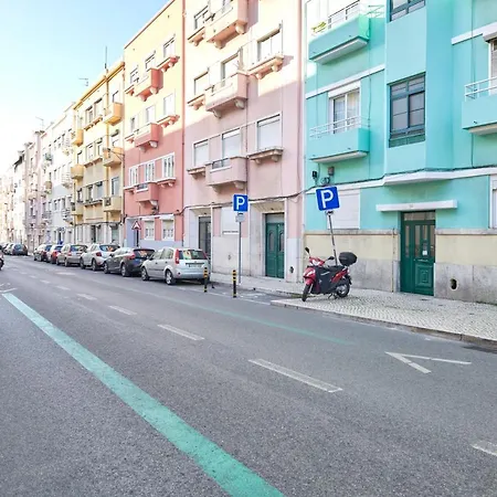Charming 3br W/ Patio, By Timecooler Lisboa