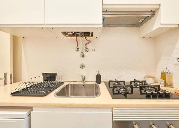 Charming 3br W/ Patio, By Timecooler Apartamento *