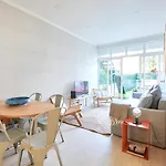 Apartamento Charming 3br W/ Patio, By Timecooler